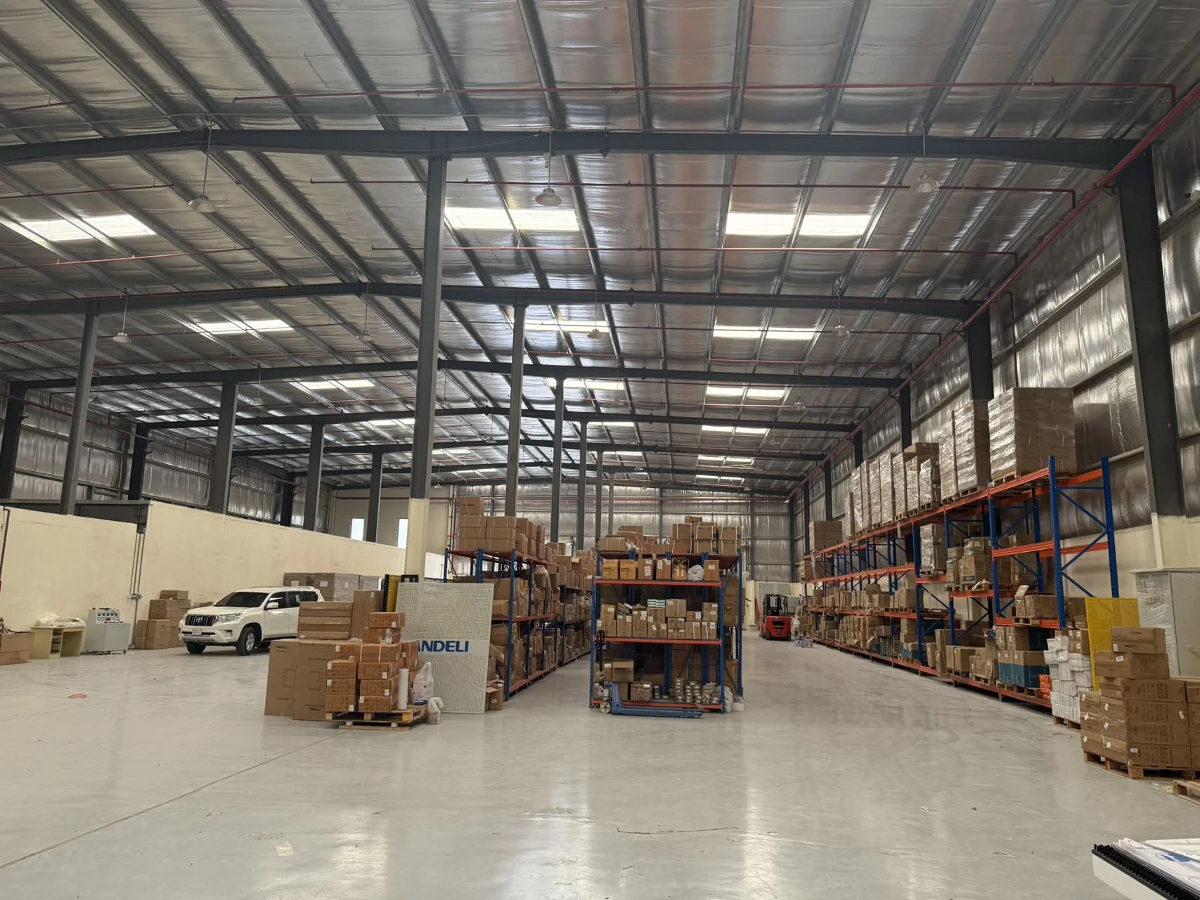 Andeli warehouse interior